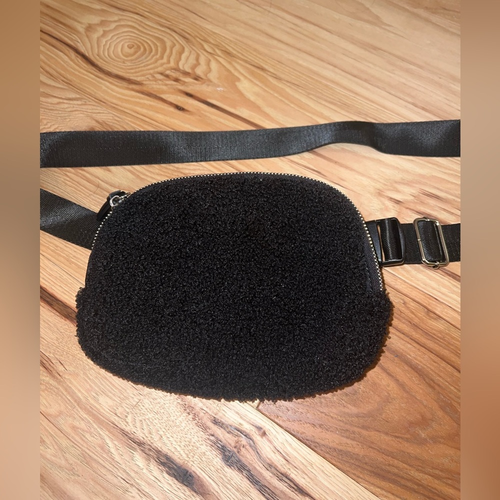 Black Sherpa Fanny Pack